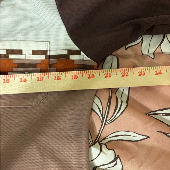 Vintage Style Brown and White Men's Shirt - Picture 4 of 9